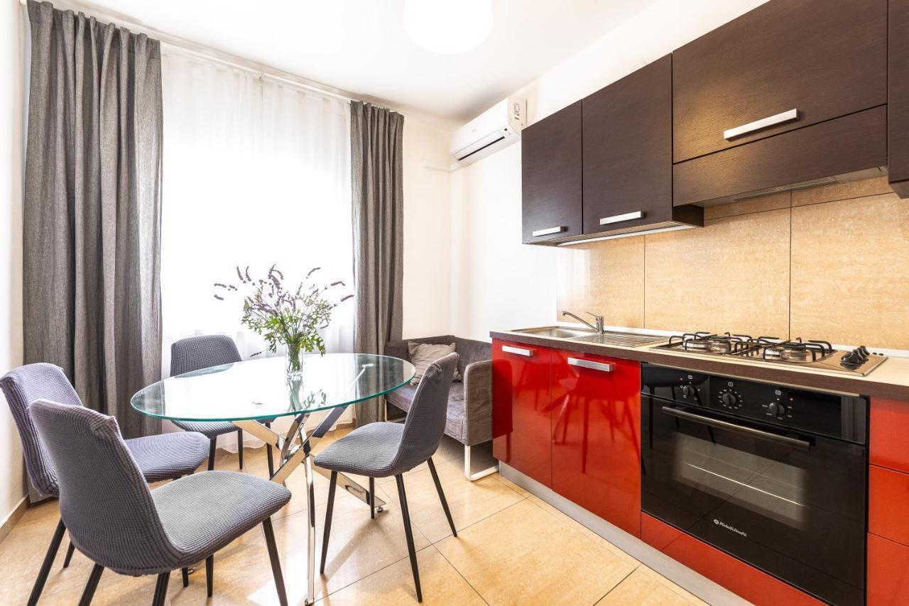 Apartments Lili Паг Екстериор снимка